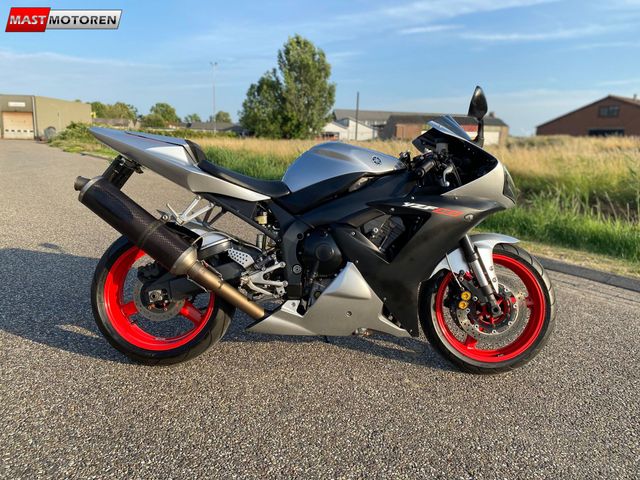 yamaha - yzf-r1