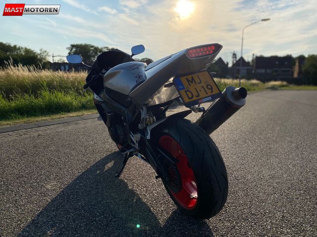 yamaha - yzf-r1