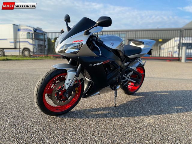 yamaha - yzf-r1