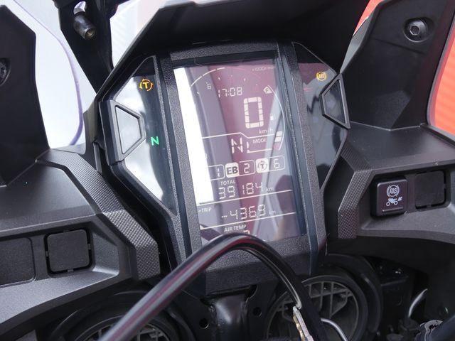 honda - crf-1000-l-africa-twin-adventure-sports