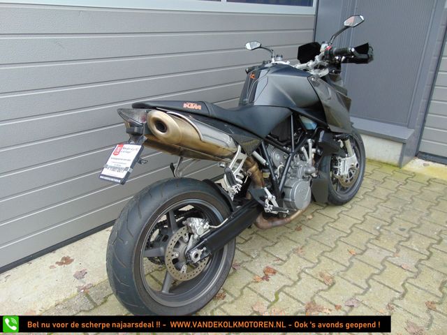 ktm - 990-super-duke