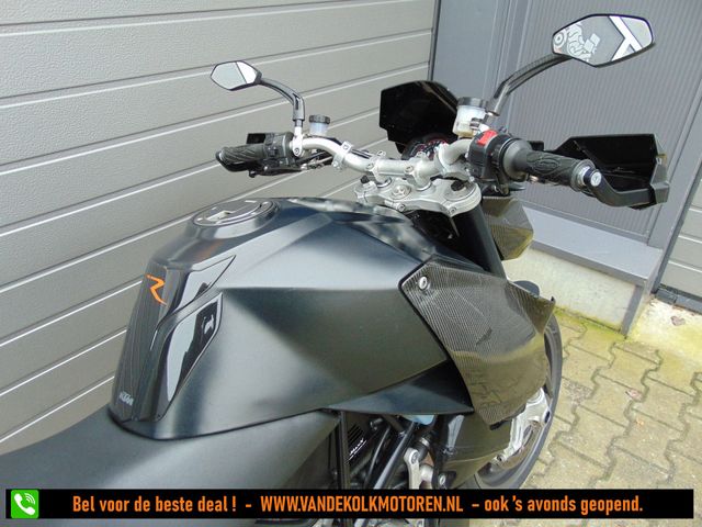 ktm - 990-super-duke