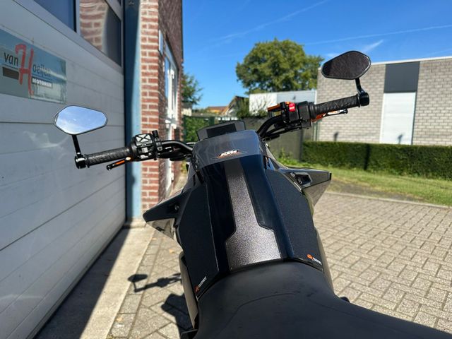 ktm - 790-duke