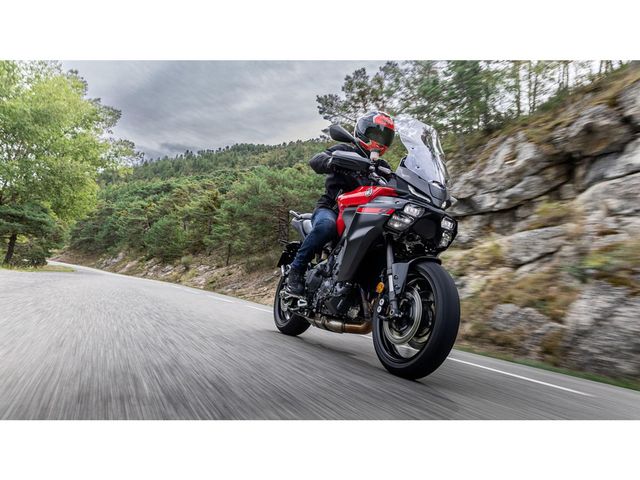 yamaha - tracer-9