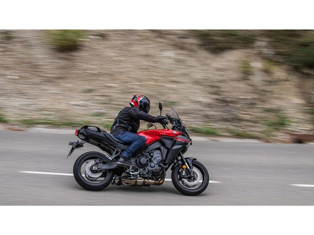 yamaha - tracer-9