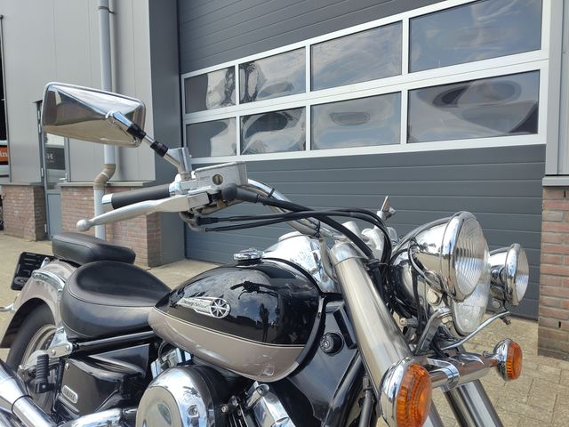 yamaha - xvs-650-a-dragstar-classic