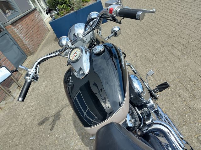 yamaha - xvs-650-a-dragstar-classic