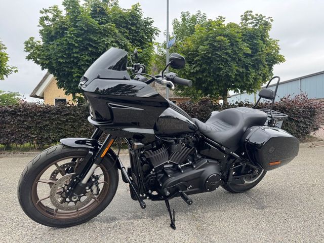 harley-davidson - low-rider-st