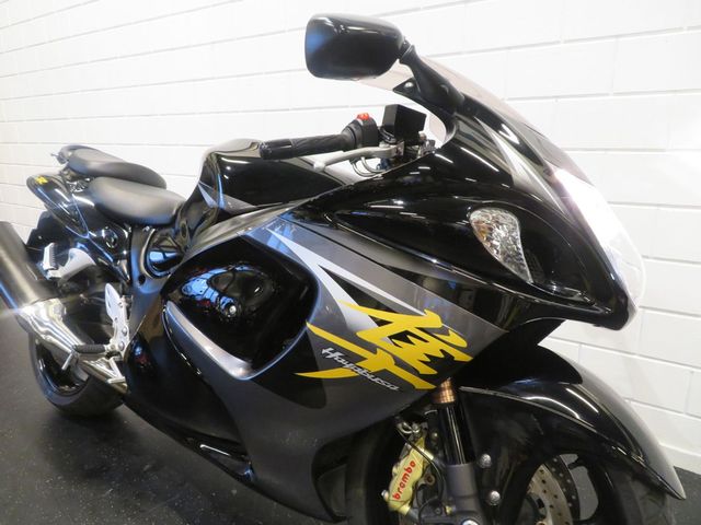 suzuki - hayabusa-1300-a