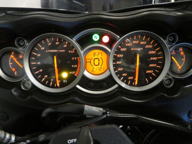 suzuki - hayabusa-1300-a