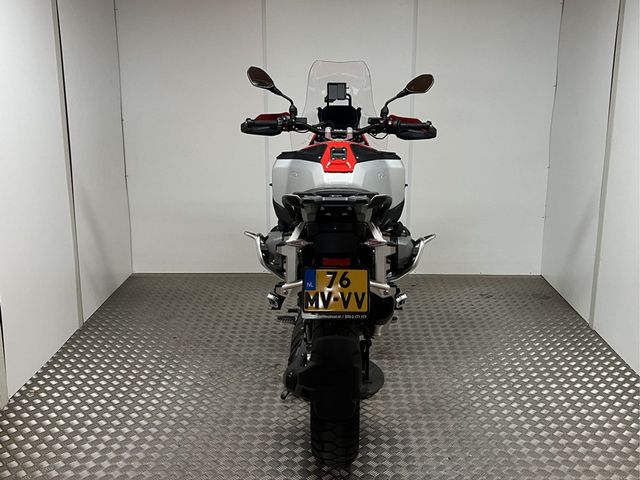 bmw - r-1300-gs-adventure