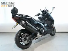 Yamaha T-MAX 560 Tech MAX 2023 occasion – foto 6 van 16