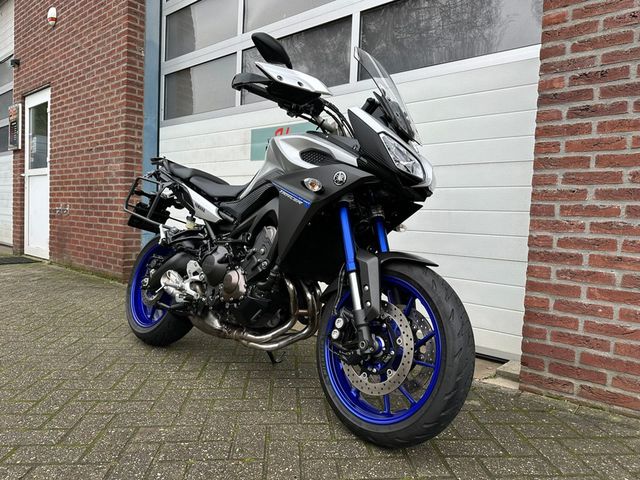 yamaha - tracer-900-abs