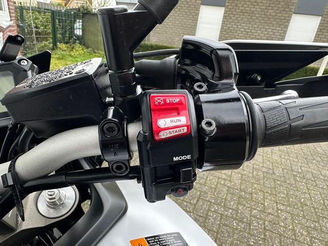 yamaha - tracer-900-abs