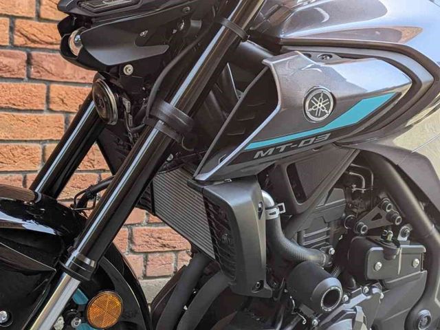 yamaha - mt-03