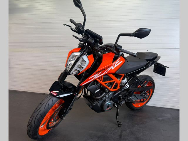ktm - 390-duke-abs