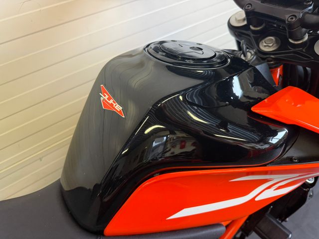 ktm - 390-duke-abs
