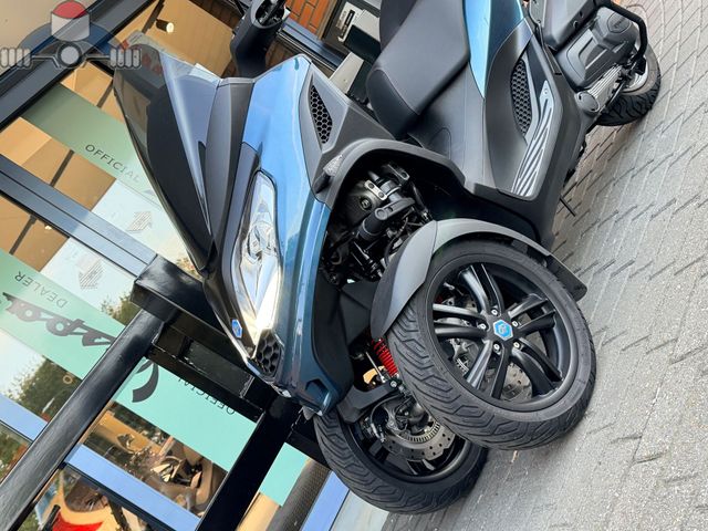 piaggio - mp3-300-hpe-sport