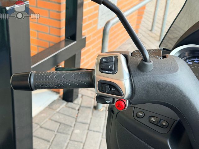 piaggio - mp3-300-hpe-sport