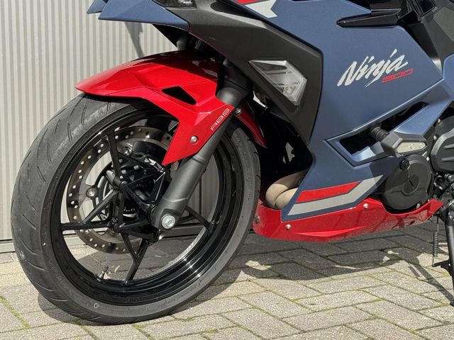 kawasaki - ninja-500-se