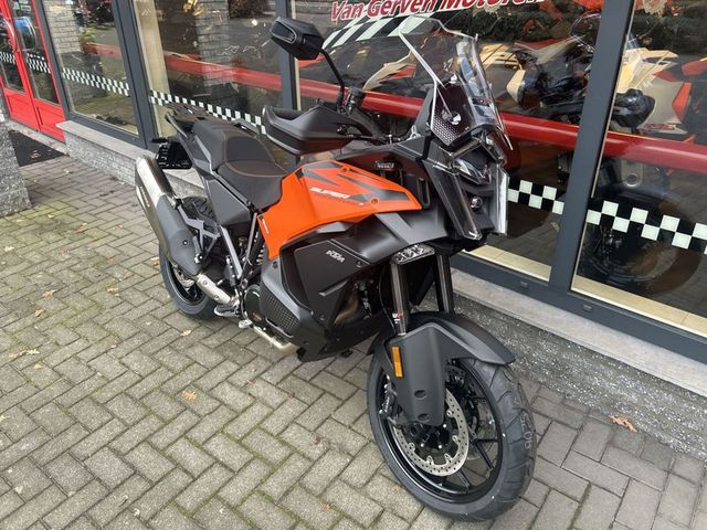 ktm - 1390-super-adventure-s