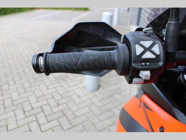 ktm - 1290-super-adventure-s