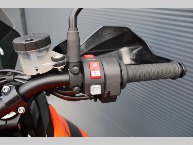 ktm - 1290-super-adventure-s