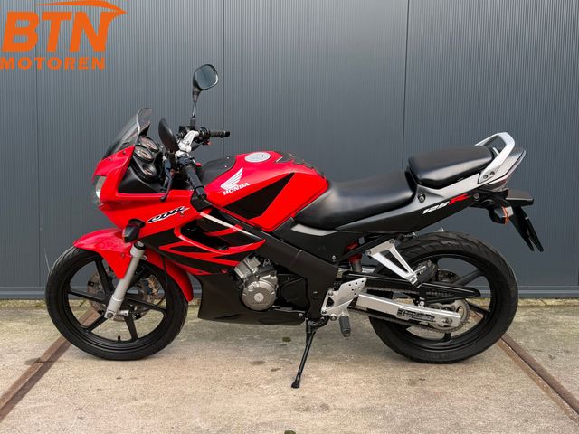 honda - cbr-125-r