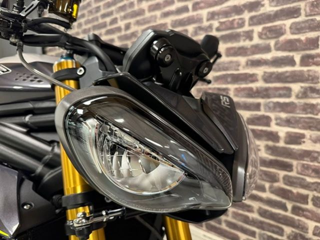 triumph - speed-triple-1200-rs