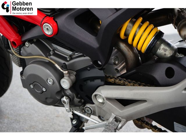 ducati - monster-696