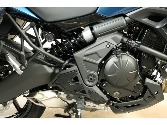 kawasaki - versys-650-grand-tourer