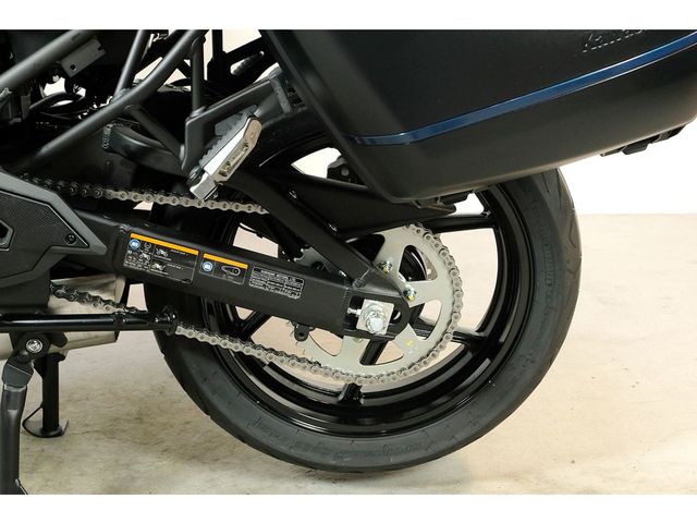 kawasaki - versys-650-grand-tourer