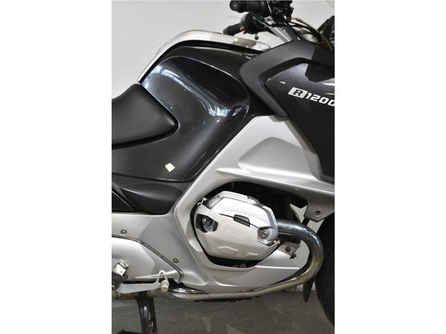 bmw - r-1200-rt