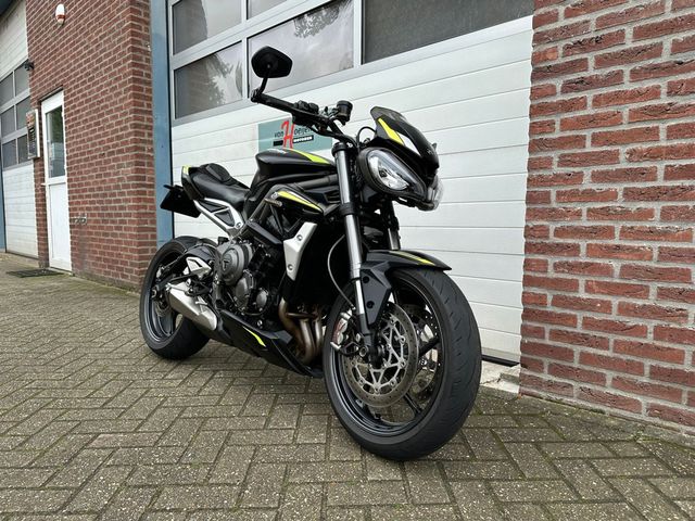 triumph - street-triple-rs