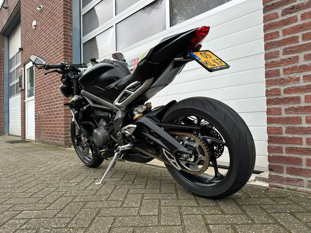 triumph - street-triple-rs
