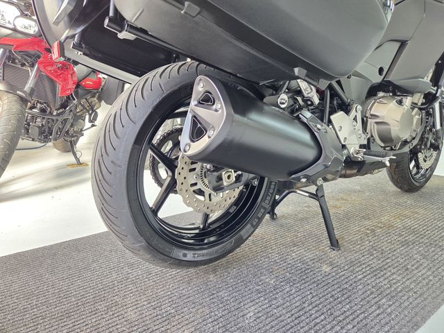 kawasaki - versys-1000-grand-tourer