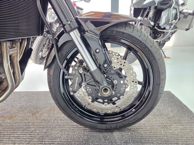 kawasaki - versys-1000-grand-tourer