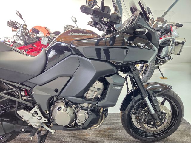 kawasaki - versys-1000-grand-tourer