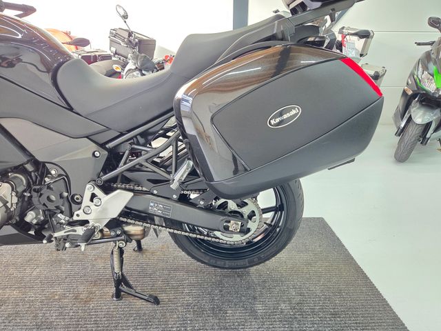 kawasaki - versys-1000-grand-tourer