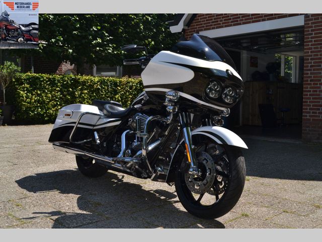 harley-davidson - road-glide-cvo-fltrxse