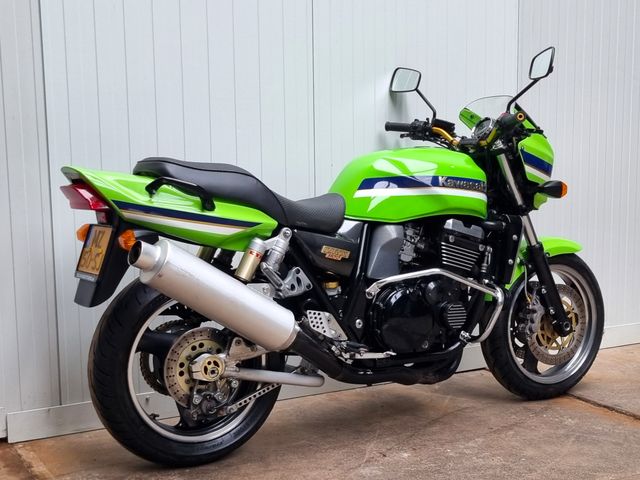 kawasaki - zrx-1100