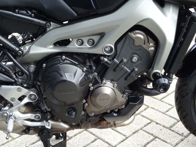 yamaha - mt-09-abs