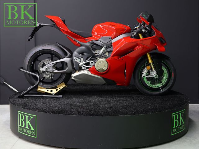 ducati - panigale-v4-s