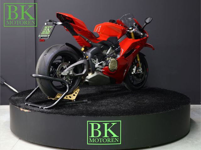 ducati - panigale-v4-s