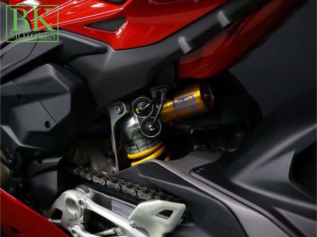 ducati - panigale-v4-s