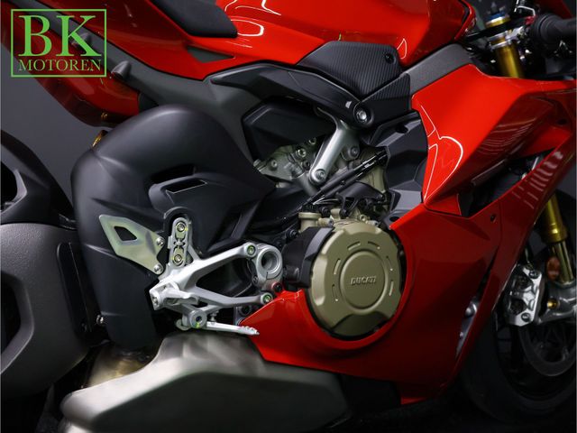 ducati - panigale-v4-s