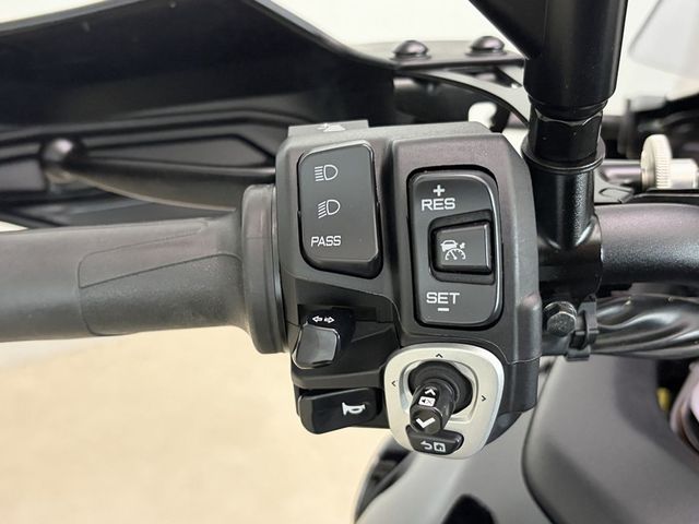 yamaha - tracer-9-gt--