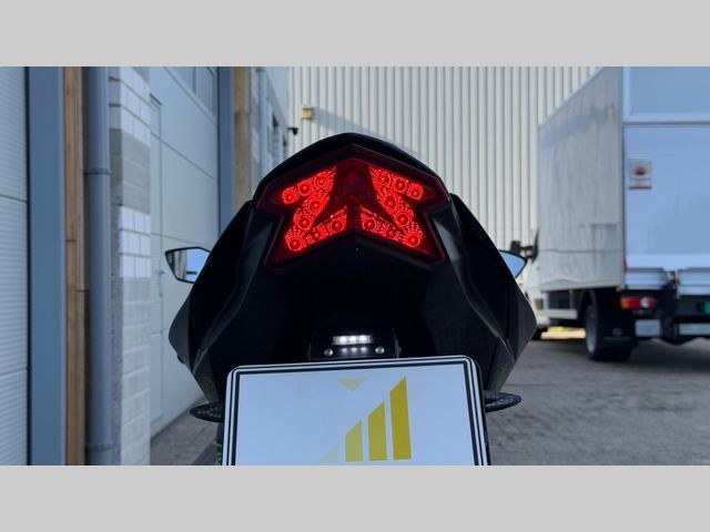 kawasaki - ninja-zx-6r