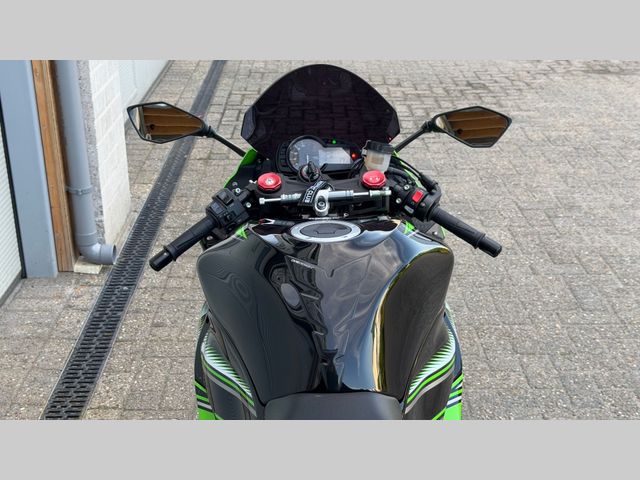 kawasaki - ninja-zx-6r