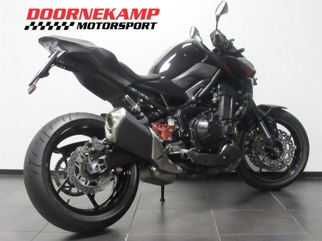 kawasaki - z900